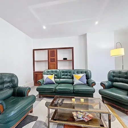 Daire Portes De Paris, Spacieux Appartement, Proche Centre Avec Plus C0nciergerie Moulins (Allier)