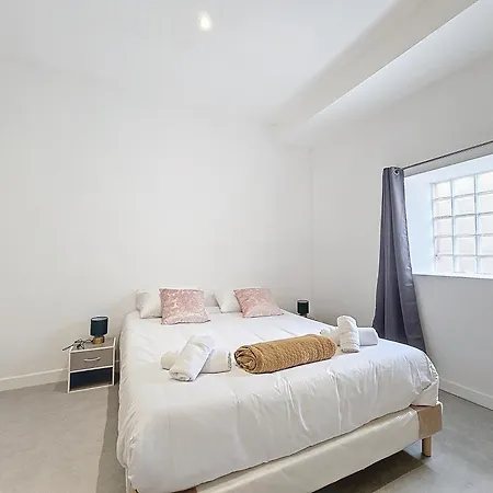 Portes De Paris, Spacieux Appartement, Proche Centre Avec Plus C0nciergerie * Moulins (Allier)