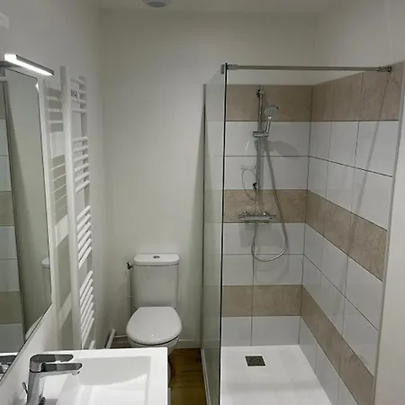 Daire Portes De Paris, Spacieux Appartement, Proche Centre Avec Plus C0nciergerie Moulins (Allier)